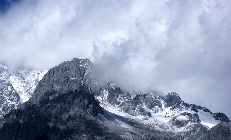 玉龙雪山 摄影 蓝心鱼