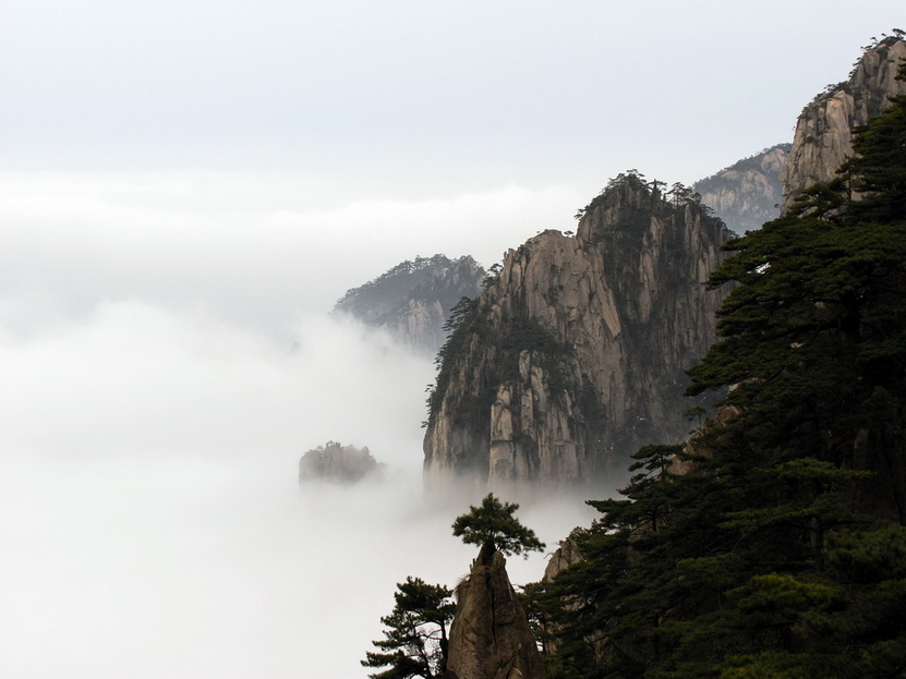 山色空蒙 摄影 雅俗