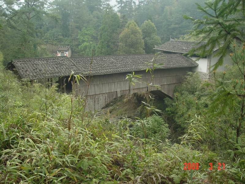 大山深处~~ 摄影 宁静的湖水