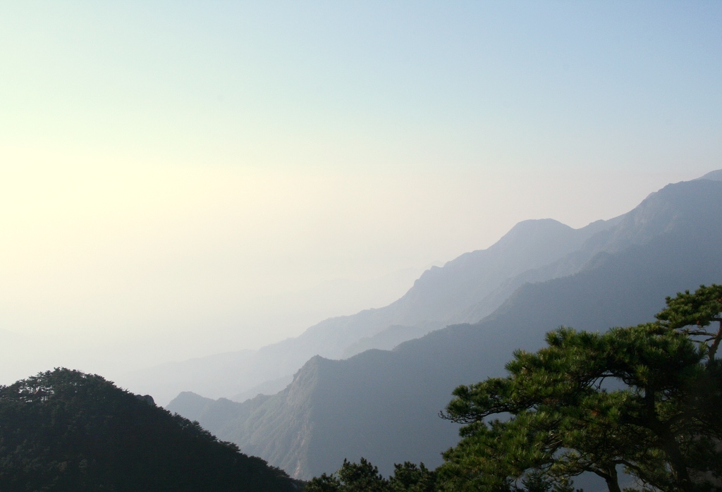 横岭侧峰 摄影 秋水孤鹜