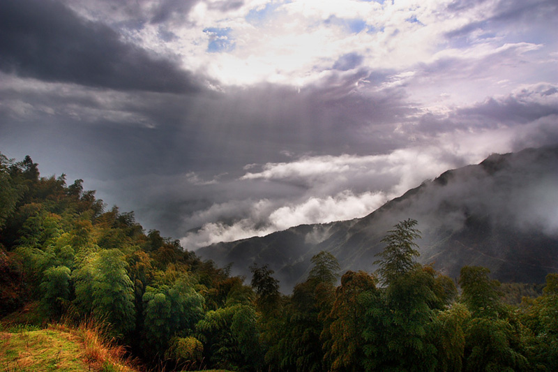 雨后日照 摄影 土土人