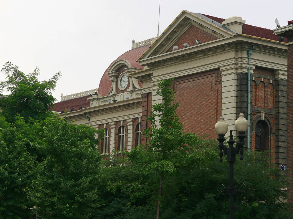 老工商学院建筑（天津外大） 摄影 天上来