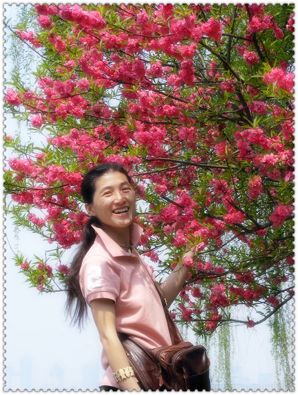 ^_^ 今年今日此门中，人面桃花依旧相映红 摄影 摇曳探花