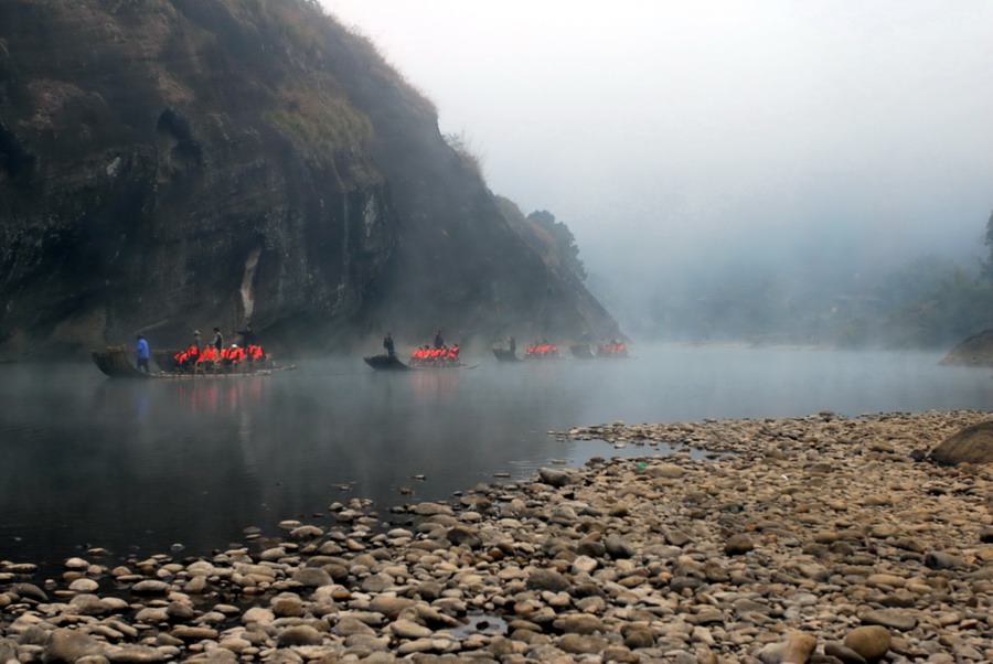 武夷山九曲溪迷雾 摄影 风飘絮