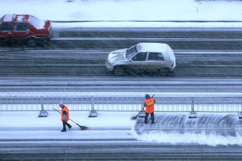 雪中扫街 摄影 灿烂的黎明