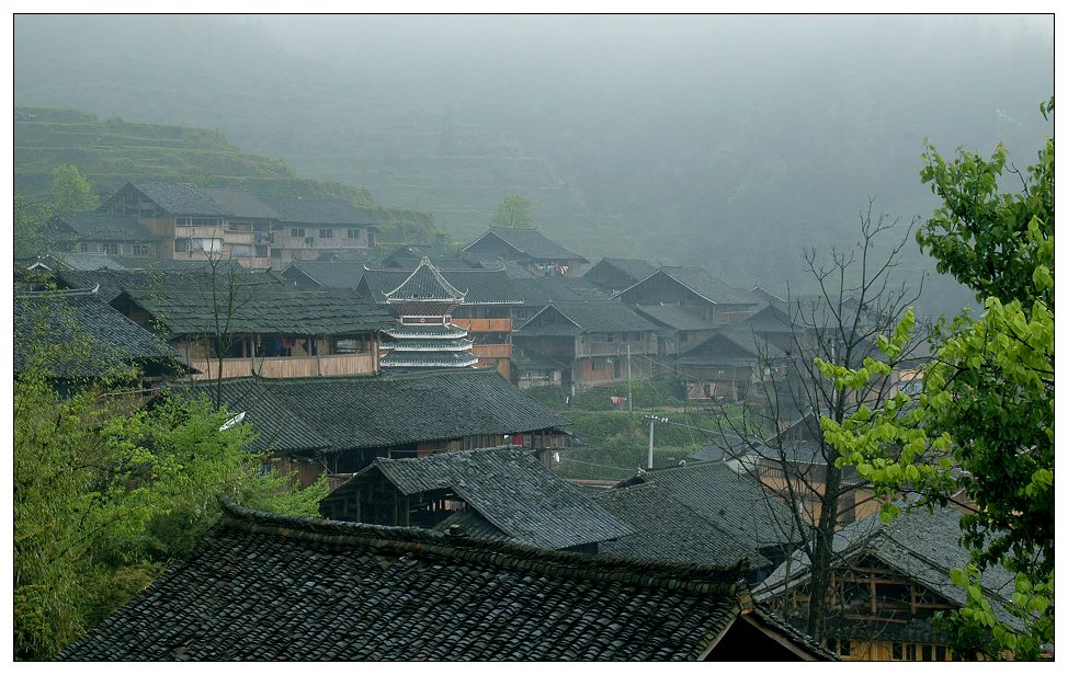 雾里堂安——烟雨侗寨 摄影 琴心