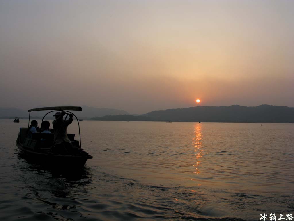 夕阳 摆渡 摄影 冰箱上路