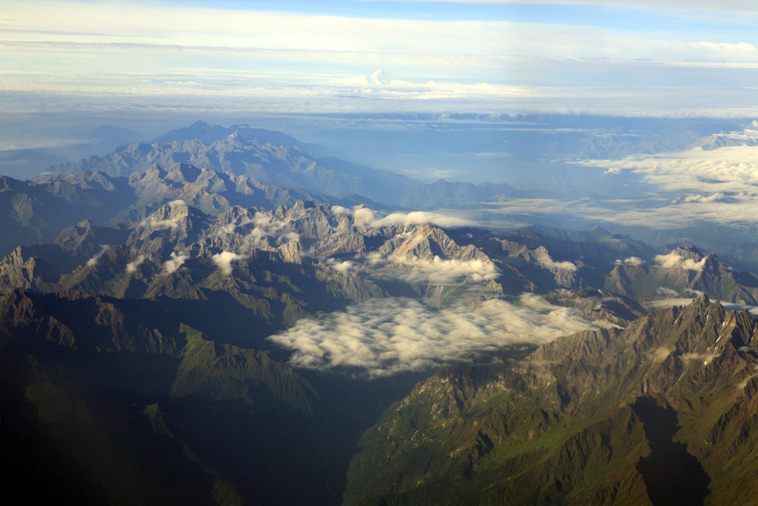 云海山间 摄影 gokode