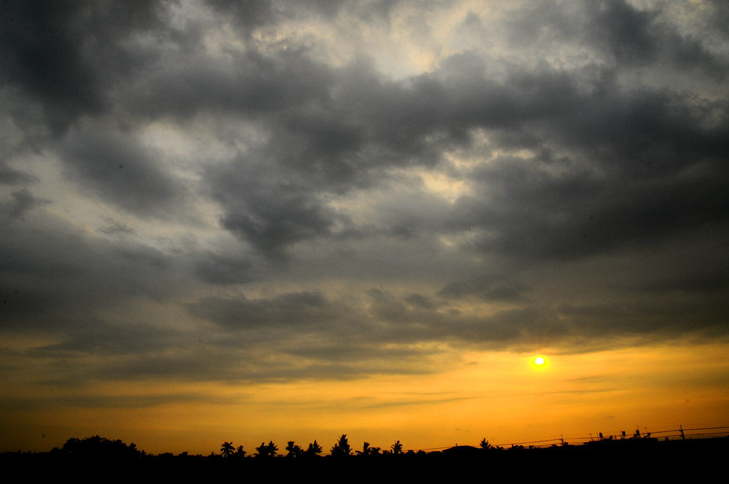 風雨後的夕陽 摄影 高思