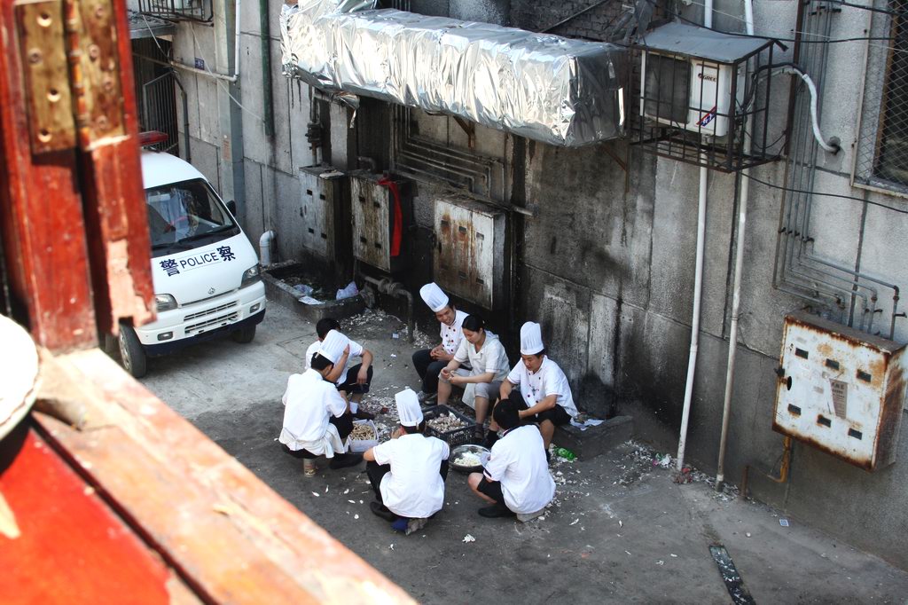 饭店后院 摄影 林海子