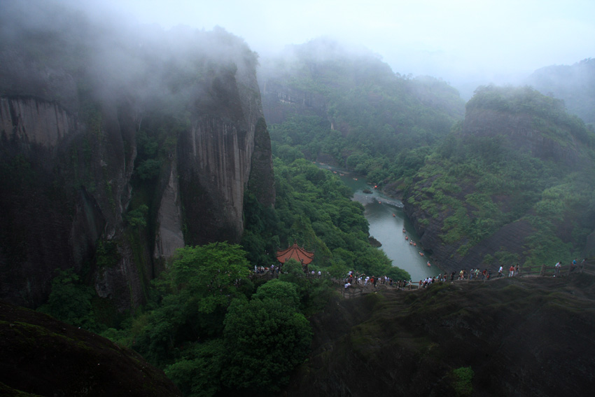 武夷山风光-------雨雾隐屏峰 摄影 老过