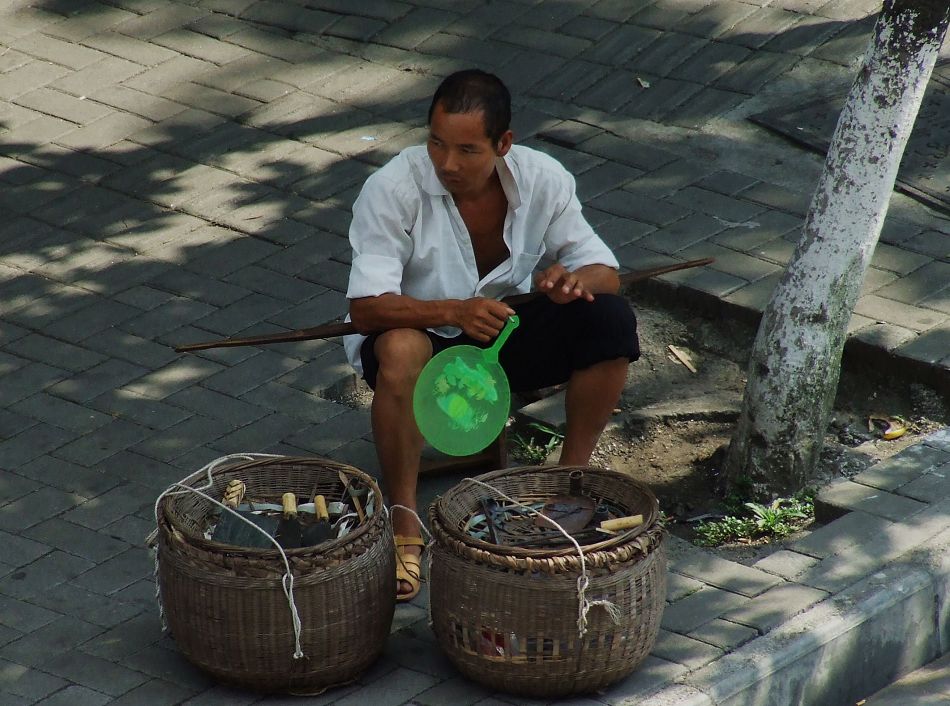 惨淡经营小铁匠 摄影 贵佗