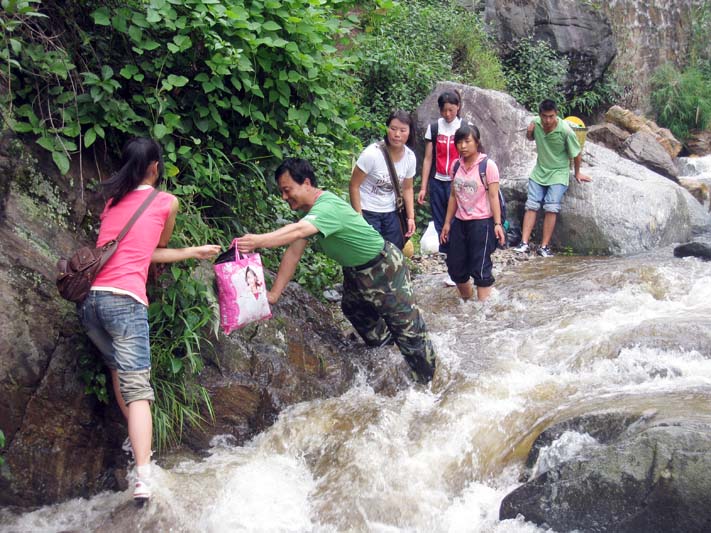 夏游滴水岩1 摄影 霞衣