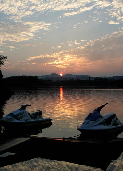 夕阳湖景 摄影 墨山侬人