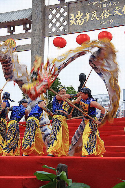 民俗文化节—彩龙祝福 摄影 江南板桥文