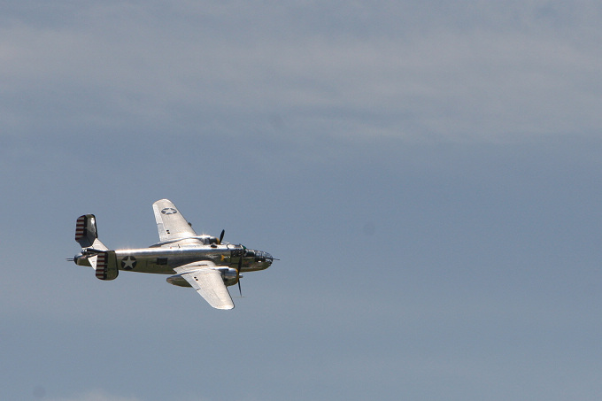 B-25 Mitchell Bomber 摄影 水de海洋之心