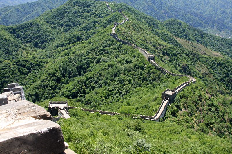 俯  瞰  慕  田  峪  长  城 摄影 影痕