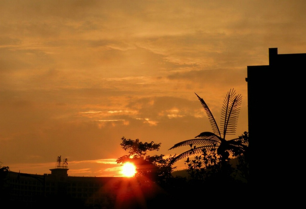 夕阳美——雨霁霞光照 摄影 盛夏明月