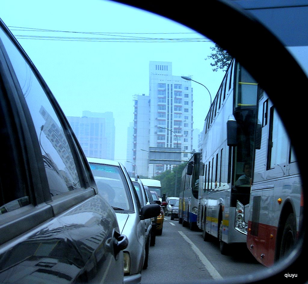 城市的道路1——红灯亮了！ 摄影 秋雨