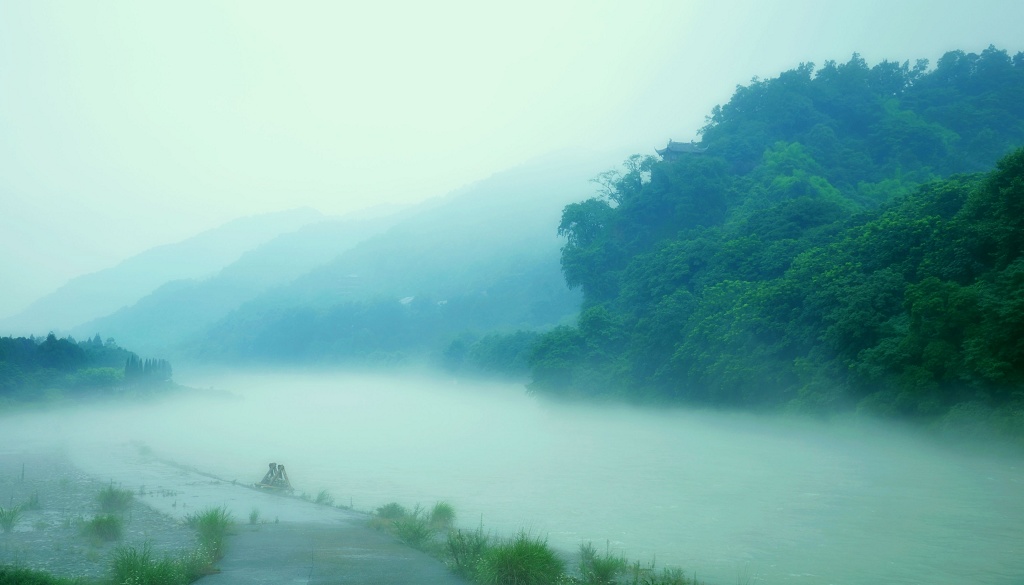 烟雨朦胧 摄影 佳伊