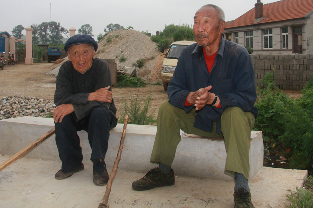 海岛老人（92，79岁） 摄影 晓南