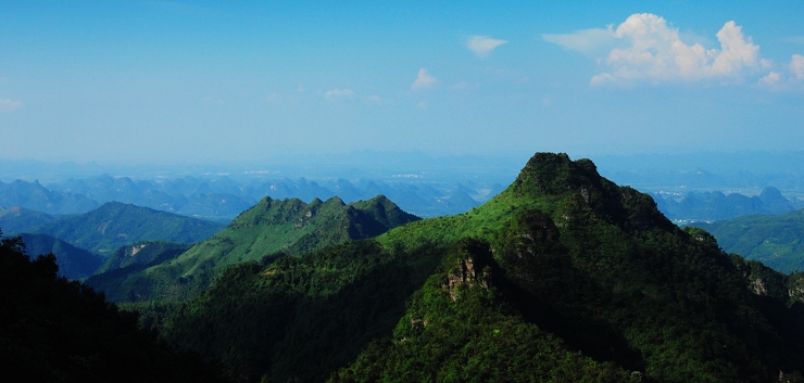 六塘镇峰林 摄影 云山西河