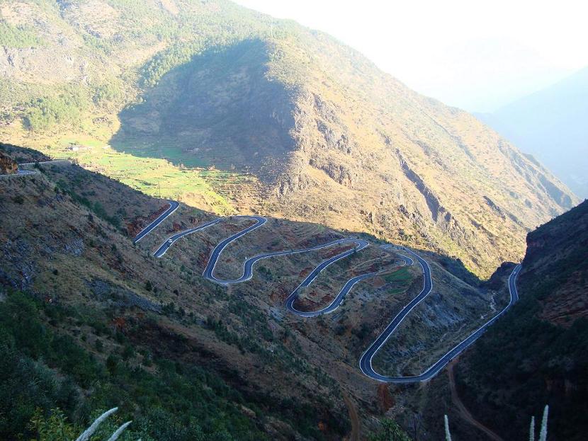 山区的路 摄影 007qw