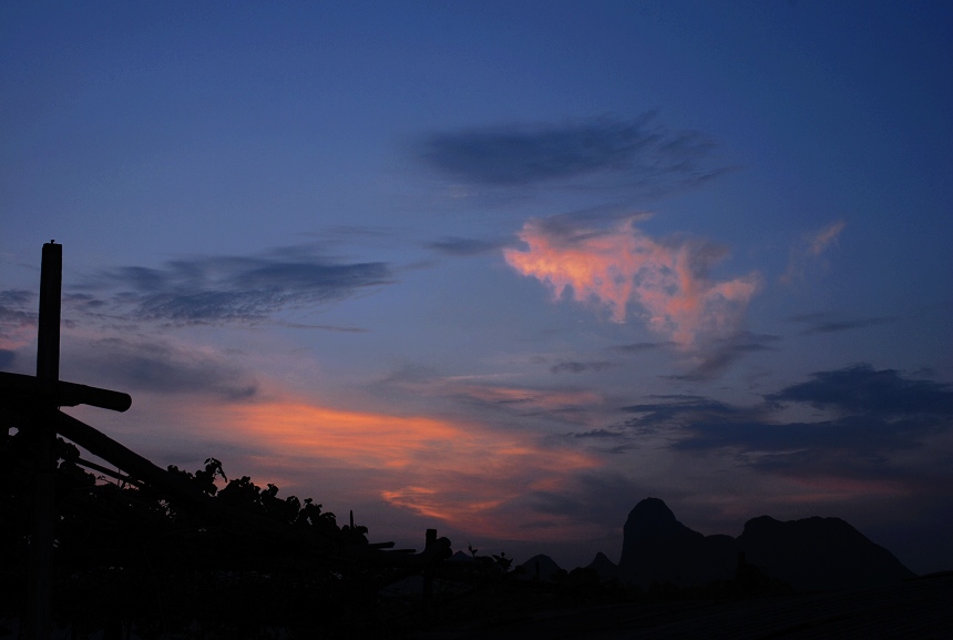 猴山夕阳 摄影 风声