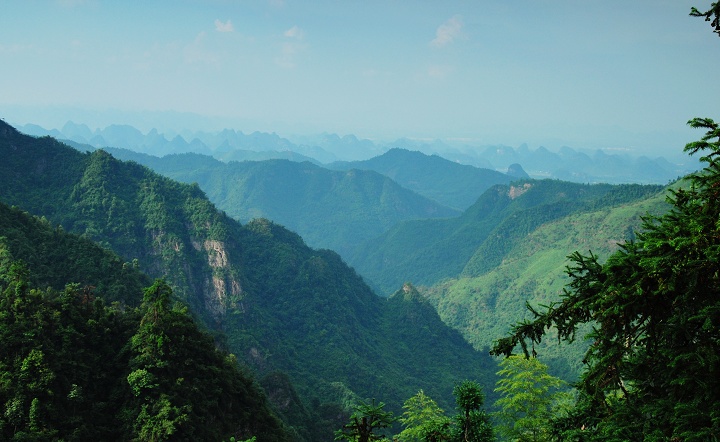 六塘镇峰林 摄影 云山西河