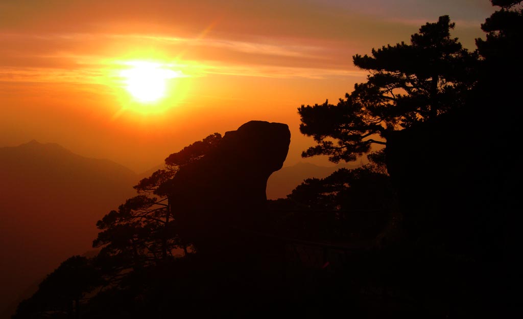山青山夕照 摄影 fangxian133