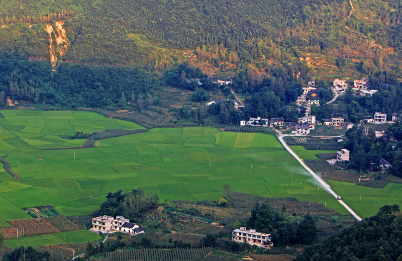 山村夕照 摄影 乐在趣中