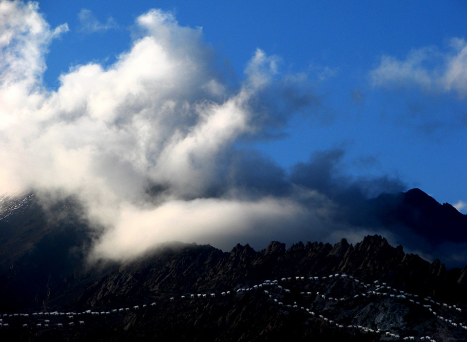 翻越祁连山 摄影 雪峰