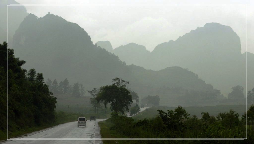 烟雨凄迷 摄影 细草穿沙