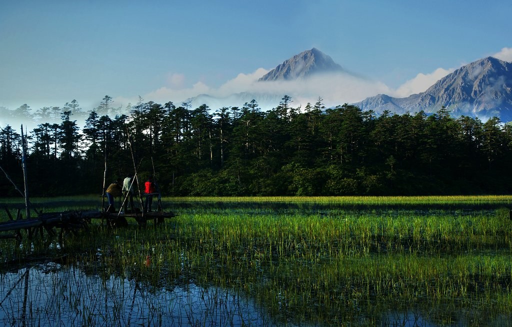 草海影人 摄影 葛达山