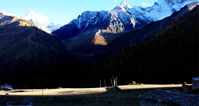 亚丁村 摄影 野山