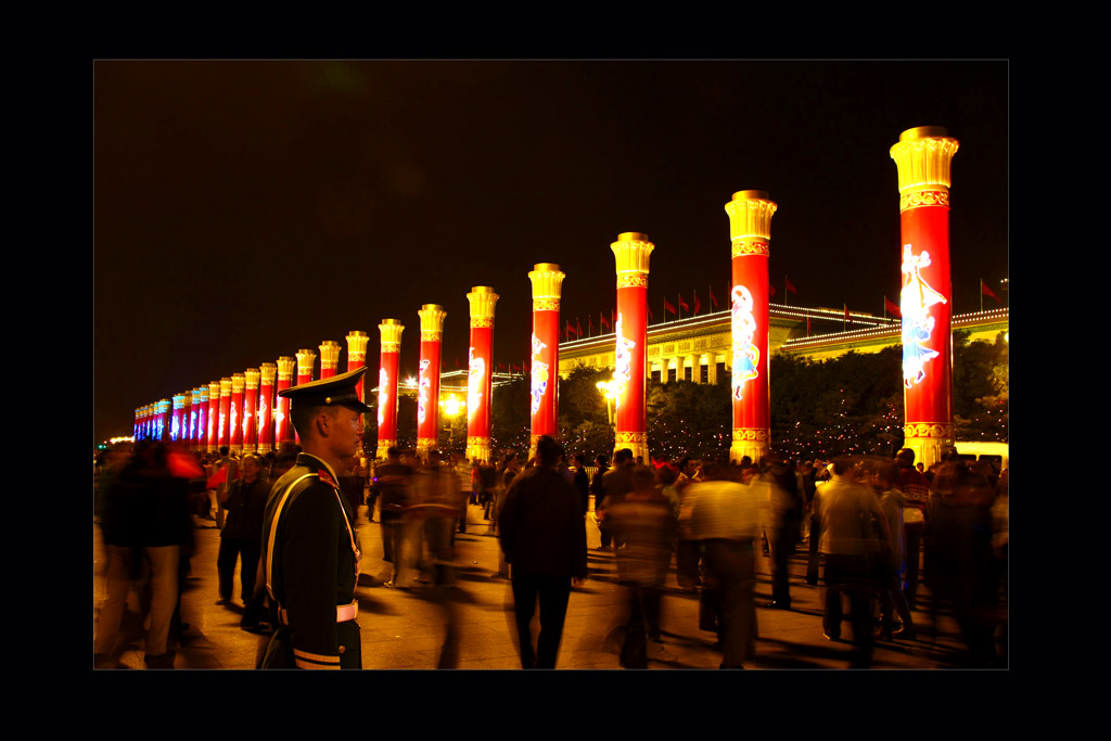 民族柱民族魂 摄影 习哈吉