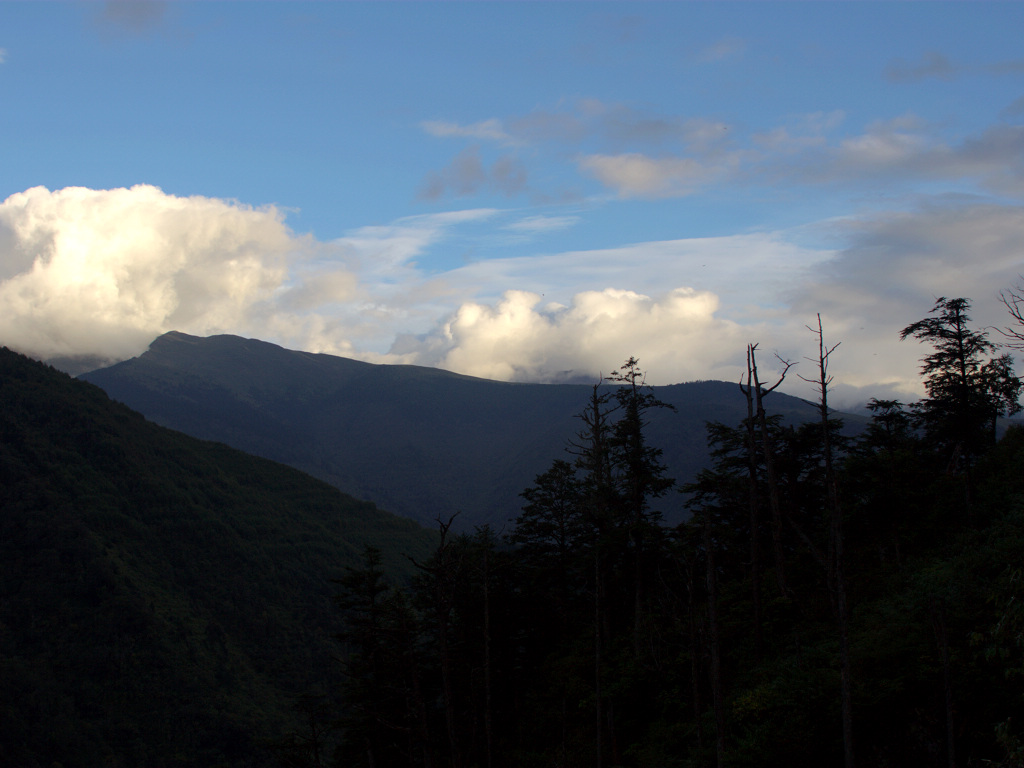 夹金山 摄影 自得乐