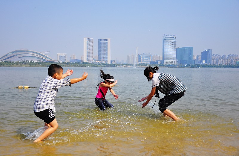 水中乐 摄影 光鸿