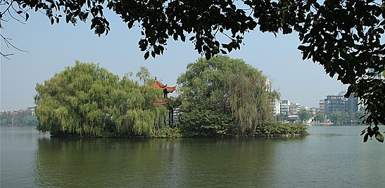 荆州中山公园碧波湖湖心岛 摄影 蕊宝贝