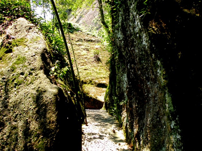 银都便江之旅——山中小道 摄影 盛夏明月