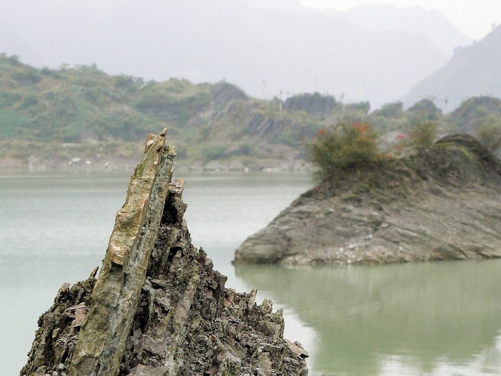 小南海印象·水中垮岩石（二） 摄影 huangxi6333