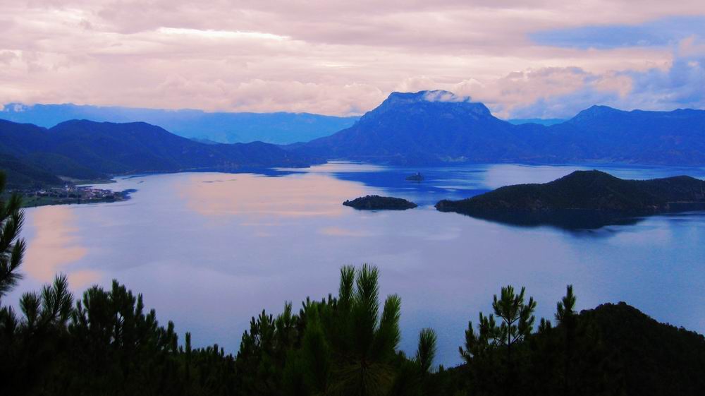 泸沽湖 摄影 近山远水