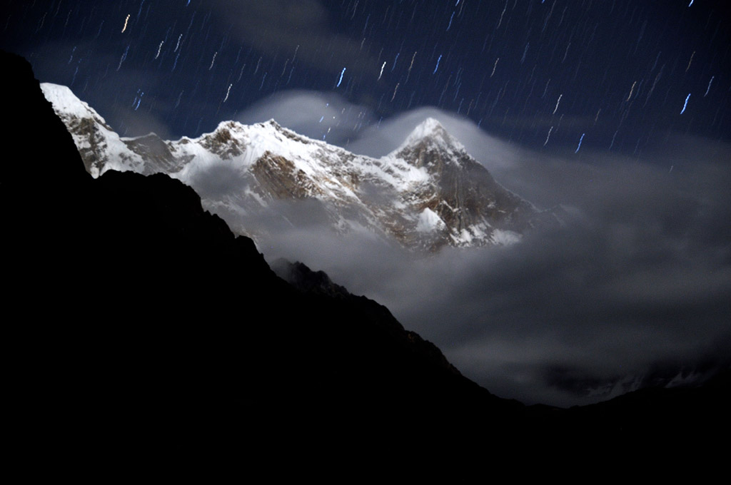 南迦巴瓦夜空星雨 摄影 pengxh