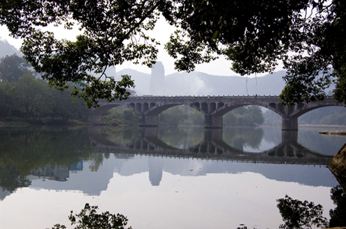 仙都 朱潭山景区 摄影 客来信