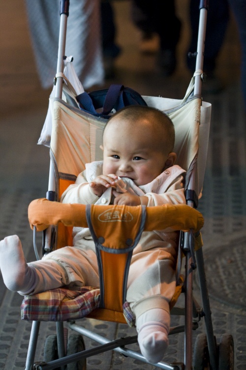 镜头感很好的BABY 摄影 会游泳的蚂蚁