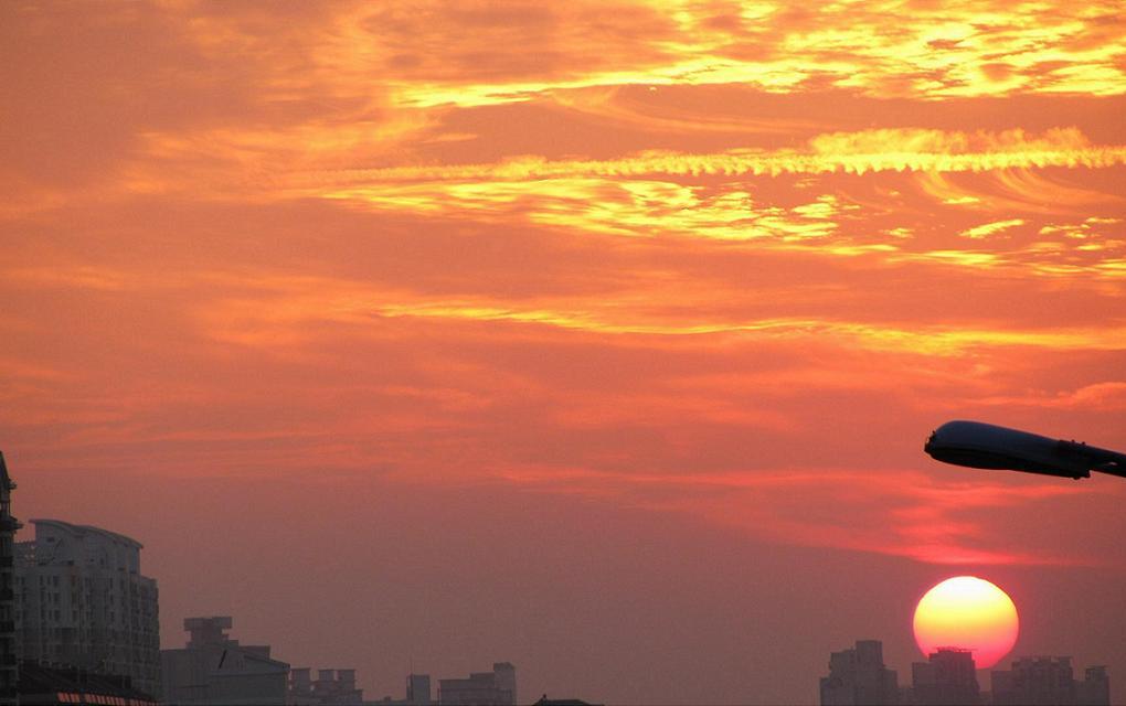 都市铄金 摄影 狂来舞剑