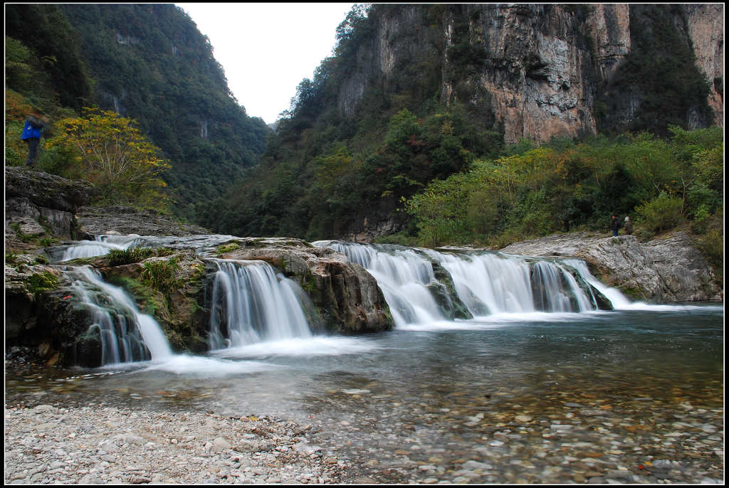 瀑布 摄影 阳光灿烂中