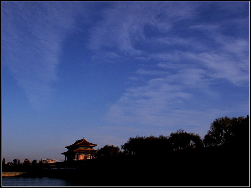 历史的天空 摄影 传刚