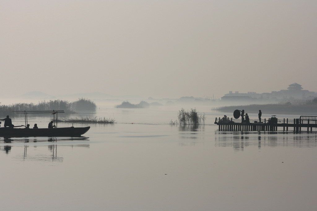 雾锁太湖 摄影 xucheng