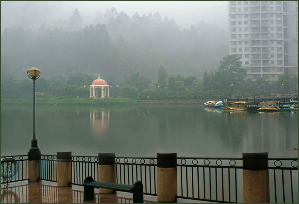 阴雨天 摄影 少不努力